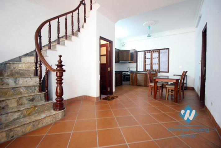 A cosy and good price house with 3 bedrooms for rent in Au Co, Tay Ho, Ha Noi